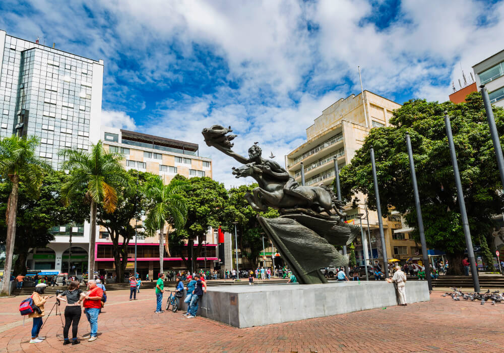 Plaza de Bolívar y casas de Pereira